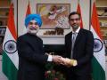 India's envoy to US hands over Padma Bhushan to Sundar Pichai - Hindi News | India's envoy to US hands over Padma Bhushan to Sundar Pichai | Latest international News at Lokmattimes.com