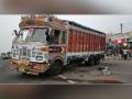 7 dead as truck crushes bystanders in MP's Ratlam; ex-gratia announced - Hindi News | 7 dead as truck crushes bystanders in MP's Ratlam; ex-gratia announced | Latest national News at Lokmattimes.com