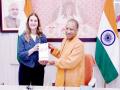 "UP not just model for India but for world", Melinda Gates lauds Yogi model - Hindi News | "UP not just model for India but for world", Melinda Gates lauds Yogi model | Latest politics News at Lokmattimes.com