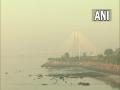 Mumbai witnesses poor Air Quality with AQI at 211 - Hindi News | Mumbai witnesses poor Air Quality with AQI at 211 | Latest national News at Lokmattimes.com