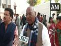 "Chinese glasses" covering "red eye" of Modi govt , says Congress chief Kharge - Hindi News | "Chinese glasses" covering "red eye" of Modi govt , says Congress chief Kharge | Latest politics News at Lokmattimes.com