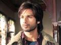 Shahid Kapoor shares glimpse of exhausting night shoots - Hindi News | Shahid Kapoor shares glimpse of exhausting night shoots | Latest entertainment News at Lokmattimes.com