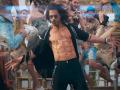 Shah Rukh Khan was too shy to show his abs: 'Jhoome Jo Pathaan' choreographer Bosco Martis - Hindi News | Shah Rukh Khan was too shy to show his abs: 'Jhoome Jo Pathaan' choreographer Bosco Martis | Latest entertainment News at Lokmattimes.com