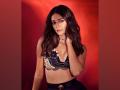 Ananya Panday raises temperature in a black outfit, check out her look - Hindi News | Ananya Panday raises temperature in a black outfit, check out her look | Latest entertainment News at Lokmattimes.com