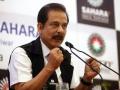 SEBI orders attachment of bank, demat accounts of Sahara firm, Roy - Hindi News | SEBI orders attachment of bank, demat accounts of Sahara firm, Roy | Latest business News at Lokmattimes.com