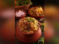 Indore: Restaurant owner booked after customer finds bones in veg biryani - Hindi News | Indore: Restaurant owner booked after customer finds bones in veg biryani | Latest national News at Lokmattimes.com