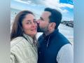 Kareena Kapoor, Saif Ali Khan enjoy Swiss dish Fondue in Gstaad - Hindi News | Kareena Kapoor, Saif Ali Khan enjoy Swiss dish Fondue in Gstaad | Latest entertainment News at Lokmattimes.com