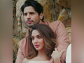Sidharth Malhotra, Kiara Advani spotted partying together, check out pics - Hindi News | Sidharth Malhotra, Kiara Advani spotted partying together, check out pics | Latest entertainment News at Lokmattimes.com