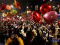 Thousands gather in China's Wuhan to celebrate New Year amidst covid wave - Hindi News | Thousands gather in China's Wuhan to celebrate New Year amidst covid wave | Latest international News at Lokmattimes.com