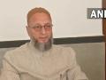 MP Asaduddin Owaisi registered as a voter in two places against EC rules: Congress - Hindi News | MP Asaduddin Owaisi registered as a voter in two places against EC rules: Congress | Latest politics News at Lokmattimes.com