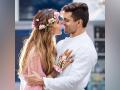 Karan Singh Grover wishes 'baby love' Bipasha with sizzling pic on B'day - Hindi News | Karan Singh Grover wishes 'baby love' Bipasha with sizzling pic on B'day | Latest entertainment News at Lokmattimes.com