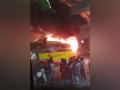 Hyderabad bus catches fire, no casualty - Hindi News | Hyderabad bus catches fire, no casualty | Latest national News at Lokmattimes.com