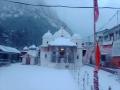 Gangotri Dham covered in white after heavy snowfall, mercury drops to -3°C - Hindi News | Gangotri Dham covered in white after heavy snowfall, mercury drops to -3°C | Latest national News at Lokmattimes.com