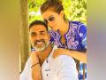 Akshay Kumar wishes wife Twinkle Khanna on their 22nd wedding anniversary - Hindi News | Akshay Kumar wishes wife Twinkle Khanna on their 22nd wedding anniversary | Latest entertainment News at Lokmattimes.com