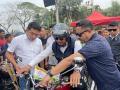 Meghalaya polls: NPP chief Conrad Sangma holds mega bike rally in Mukul's bastion Ampati, promises to provide 5 lakh jobs - Hindi News | Meghalaya polls: NPP chief Conrad Sangma holds mega bike rally in Mukul's bastion Ampati, promises to provide 5 lakh jobs | Latest politics News at Lokmattimes.com