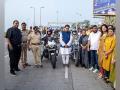 Maharashtra Cabinet Minister Deepak Kesarkar flags off Road Safety Rally in Mumbai - Hindi News | Maharashtra Cabinet Minister Deepak Kesarkar flags off Road Safety Rally in Mumbai | Latest business News at Lokmattimes.com