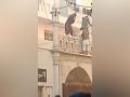 Pakistan: Ahmadi mosque in Karachi desecrated by unknown attackers - Hindi News | Pakistan: Ahmadi mosque in Karachi desecrated by unknown attackers | Latest international News at Lokmattimes.com