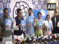 TMC releases election manifesto for Tripura assembly polls - Hindi News | TMC releases election manifesto for Tripura assembly polls | Latest politics News at Lokmattimes.com
