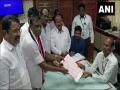 AIADMK's candidate KS Thennarasu files nomination for Erode East by-election - Hindi News | AIADMK's candidate KS Thennarasu files nomination for Erode East by-election | Latest national News at Lokmattimes.com