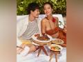 Love at First Bite: The Standard, Hua Hin is serving fairytale romance with Valentine's Day stay package and in-bed dining on the Beach - Hindi News | Love at First Bite: The Standard, Hua Hin is serving fairytale romance with Valentine's Day stay package and in-bed dining on the Beach | Latest business News at Lokmattimes.com
