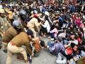 Uttarakhand: Magisterial inquiry ordered in lathi charge incident on youth protesters - Hindi News | Uttarakhand: Magisterial inquiry ordered in lathi charge incident on youth protesters | Latest national News at Lokmattimes.com