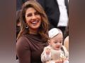 Priyanka Chopra drops adorable Sunday morning selfies with Malti Marie - Hindi News | Priyanka Chopra drops adorable Sunday morning selfies with Malti Marie | Latest entertainment News at Lokmattimes.com