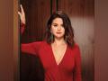 Selena Gomez quits social media after becoming most followed female on Instagram - Hindi News | Selena Gomez quits social media after becoming most followed female on Instagram | Latest entertainment News at Lokmattimes.com