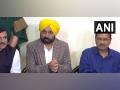 "Law and order under control..." Punjab CM Bhagwant Mann on Ajnala incident - Hindi News | "Law and order under control..." Punjab CM Bhagwant Mann on Ajnala incident | Latest national News at Lokmattimes.com