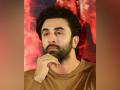 Ranbir not working on Sourav Ganguly's biopic, reveals he is doing film on Kishore Kumar's life instead - Hindi News | Ranbir not working on Sourav Ganguly's biopic, reveals he is doing film on Kishore Kumar's life instead | Latest entertainment News at Lokmattimes.com