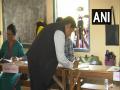 Meghalaya Assembly polls: CM Conrad Sangma casts vote, lauds voter turnout - Hindi News | Meghalaya Assembly polls: CM Conrad Sangma casts vote, lauds voter turnout | Latest national News at Lokmattimes.com