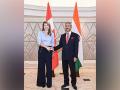 Jaishankar discusses G20 agenda, global developments with Canadian counterpart Joly - Hindi News | Jaishankar discusses G20 agenda, global developments with Canadian counterpart Joly | Latest international News at Lokmattimes.com