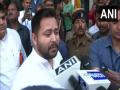 Won't tolerate alleged 'attacks' on migrants: Bihar Deputy CM Tejashwi Yadav - Hindi News | Won't tolerate alleged 'attacks' on migrants: Bihar Deputy CM Tejashwi Yadav | Latest national News at Lokmattimes.com