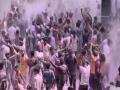 UP: Devotees celebrate Holi at Priyakant Ju Temple in Vrindavan - Hindi News | UP: Devotees celebrate Holi at Priyakant Ju Temple in Vrindavan | Latest national News at Lokmattimes.com