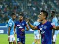 ISL: Chhetri strikes as Bengaluru FC go one-up on Mumbai City FC in semi-final - Hindi News | ISL: Chhetri strikes as Bengaluru FC go one-up on Mumbai City FC in semi-final | Latest football News at Lokmattimes.com