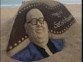 Sand artist Sudarsan Pattnaik pays tribute to Satish Kaushik in Puri - Hindi News | Sand artist Sudarsan Pattnaik pays tribute to Satish Kaushik in Puri | Latest entertainment News at Lokmattimes.com