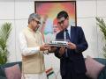 Ashwini Vaishnaw meets Japanese Digital Minister to collaborate on latest technologies - Hindi News | Ashwini Vaishnaw meets Japanese Digital Minister to collaborate on latest technologies | Latest international News at Lokmattimes.com