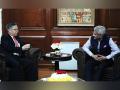 India, Singapore discuss taking forward Ministerial Roundtable process - Hindi News | India, Singapore discuss taking forward Ministerial Roundtable process | Latest international News at Lokmattimes.com