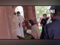 Sonia Gandhi arrives in Parliament on second day of Budget Session - Hindi News | Sonia Gandhi arrives in Parliament on second day of Budget Session | Latest national News at Lokmattimes.com