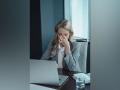 Leaders with low self-esteem likely to create 'toxic' stress at workplace: Study - Hindi News | Leaders with low self-esteem likely to create 'toxic' stress at workplace: Study | Latest lifestyle News at Lokmattimes.com