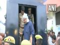Gangster-turned politician Atiq Ahmad being taken back to Sabramati Jail amid tight security - Hindi News | Gangster-turned politician Atiq Ahmad being taken back to Sabramati Jail amid tight security | Latest national News at Lokmattimes.com