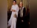 Luxury giant Christian Dior's fashion showcase at Mumbai's iconic Gateway of India - Hindi News | Luxury giant Christian Dior's fashion showcase at Mumbai's iconic Gateway of India | Latest entertainment News at Lokmattimes.com