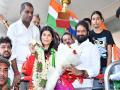 World Boxing champion Nikhat Zareen receives rousing welcome in Hyderabad - Hindi News | World Boxing champion Nikhat Zareen receives rousing welcome in Hyderabad | Latest other-sports News at Lokmattimes.com
