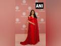 Isha Ambani looks gorgeous in red outfit at NMACC's 'India in Fashion' - Hindi News | Isha Ambani looks gorgeous in red outfit at NMACC's 'India in Fashion' | Latest entertainment News at Lokmattimes.com
