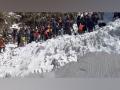 Sikkim: Rescue operations resume at avalanche site in Nathu La - Hindi News | Sikkim: Rescue operations resume at avalanche site in Nathu La | Latest national News at Lokmattimes.com