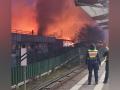 Germany: Hamburg residents warned of smoke, toxins in air after fire breaks out in warehouse - Hindi News | Germany: Hamburg residents warned of smoke, toxins in air after fire breaks out in warehouse | Latest international News at Lokmattimes.com