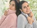 Karisma Kapoor shares throwback picture with Kareena, fans say "beautiful sisters" - Hindi News | Karisma Kapoor shares throwback picture with Kareena, fans say "beautiful sisters" | Latest entertainment News at Lokmattimes.com