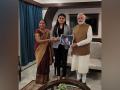MP girl enrols in college at age of 13 years, meets with PM Modi - Hindi News | MP girl enrols in college at age of 13 years, meets with PM Modi | Latest national News at Lokmattimes.com