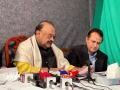 MQM leader Altaf Hussain asks Pakistanis worldwide to become 'Judge' against state discrimination - Hindi News | MQM leader Altaf Hussain asks Pakistanis worldwide to become 'Judge' against state discrimination | Latest international News at Lokmattimes.com