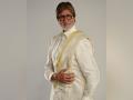 Amitabh Bachchan 'fails' to post picture on Instagram, check who helped him out - Hindi News | Amitabh Bachchan 'fails' to post picture on Instagram, check who helped him out | Latest entertainment News at Lokmattimes.com