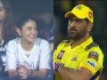 "They Love Him": Anushka Sharma reacts as Bengaluru crowd cheers for Dhoni during RCB vs CSK match - Hindi News | "They Love Him": Anushka Sharma reacts as Bengaluru crowd cheers for Dhoni during RCB vs CSK match | Latest entertainment News at Lokmattimes.com